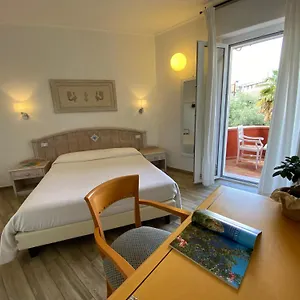 Locanda Degli Artisti Herberg